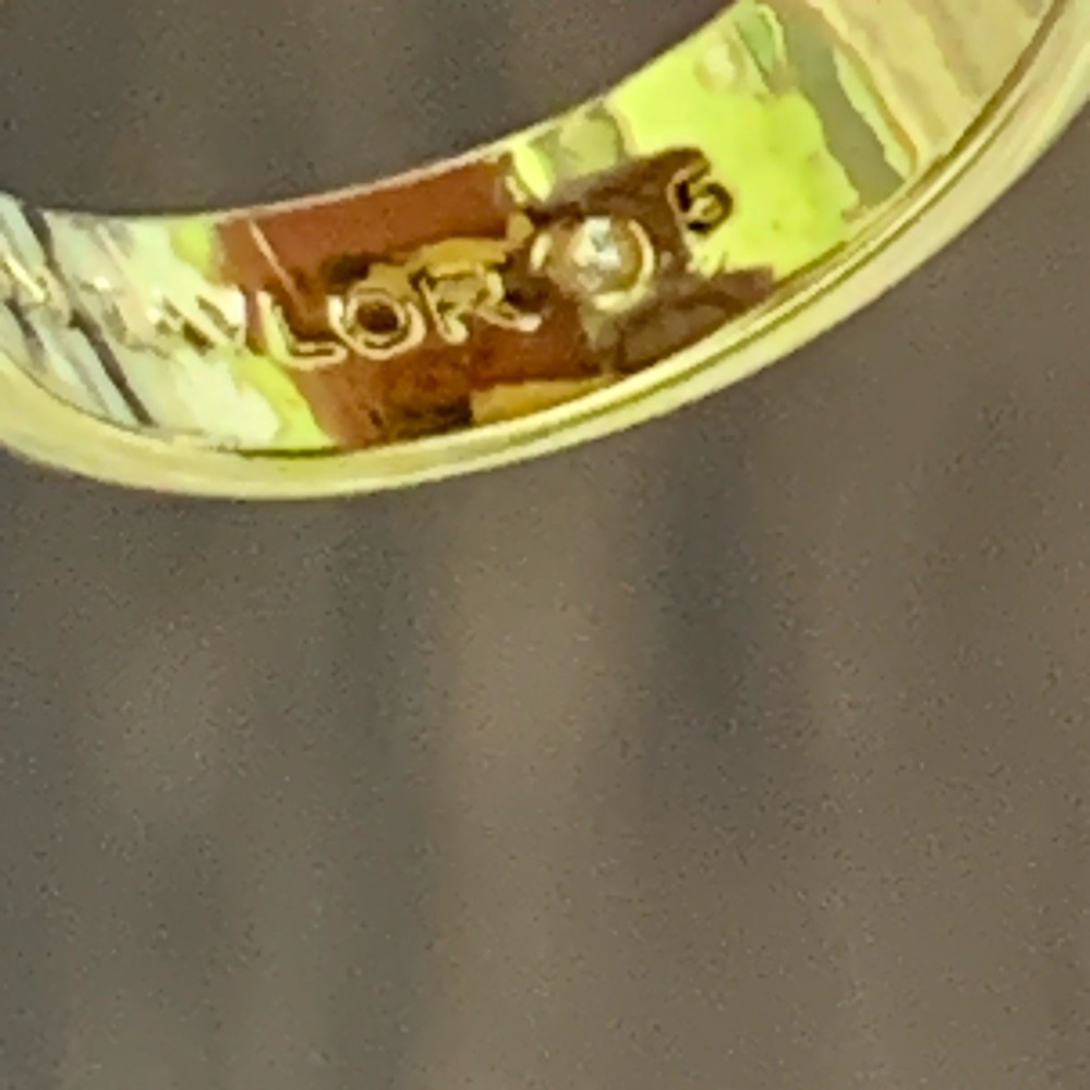 Ann Taylor shell ring - Picture 10 of 10